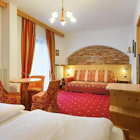 Hotel Ronce Ortisei Exteriör bild