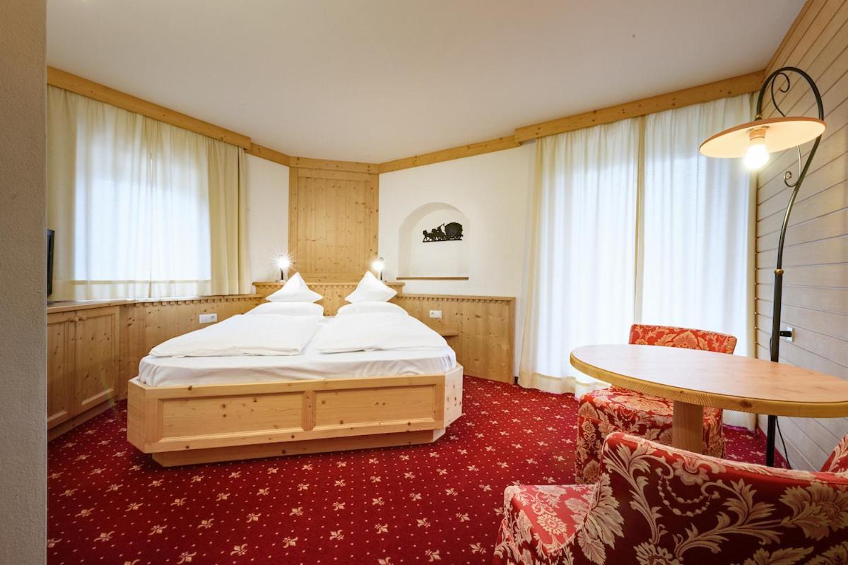 Hotel Ronce Ortisei Exteriör bild